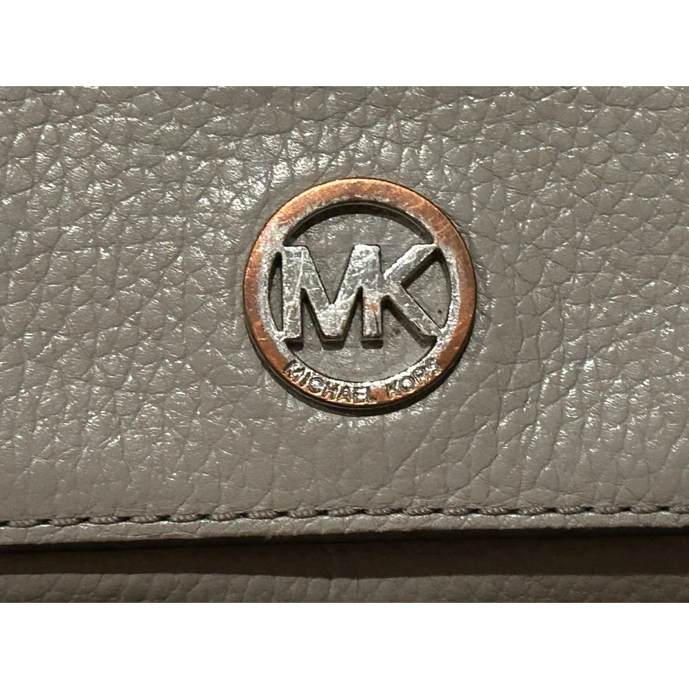 Michael Kors Gray Carryall Leather Small Foldover‎ Wallet